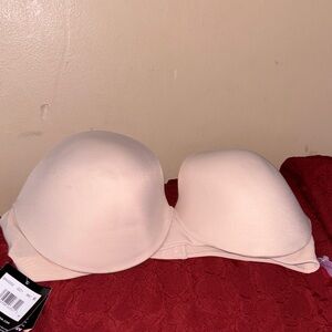 Maidenform Strapless Bra 36C NWT ⭐️